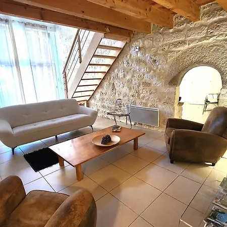 Maison En Pierre Renovee *