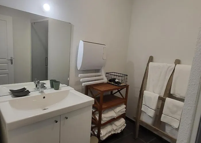 Maison En Pierre Renovee Vakantiehuis